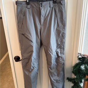 Mountain Hardwear Men's Gray Cargo ski Pants